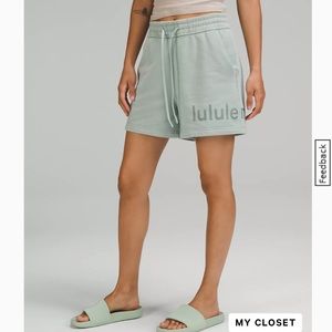 Lululemon Loungeful High-Rise Short 4” *graphic